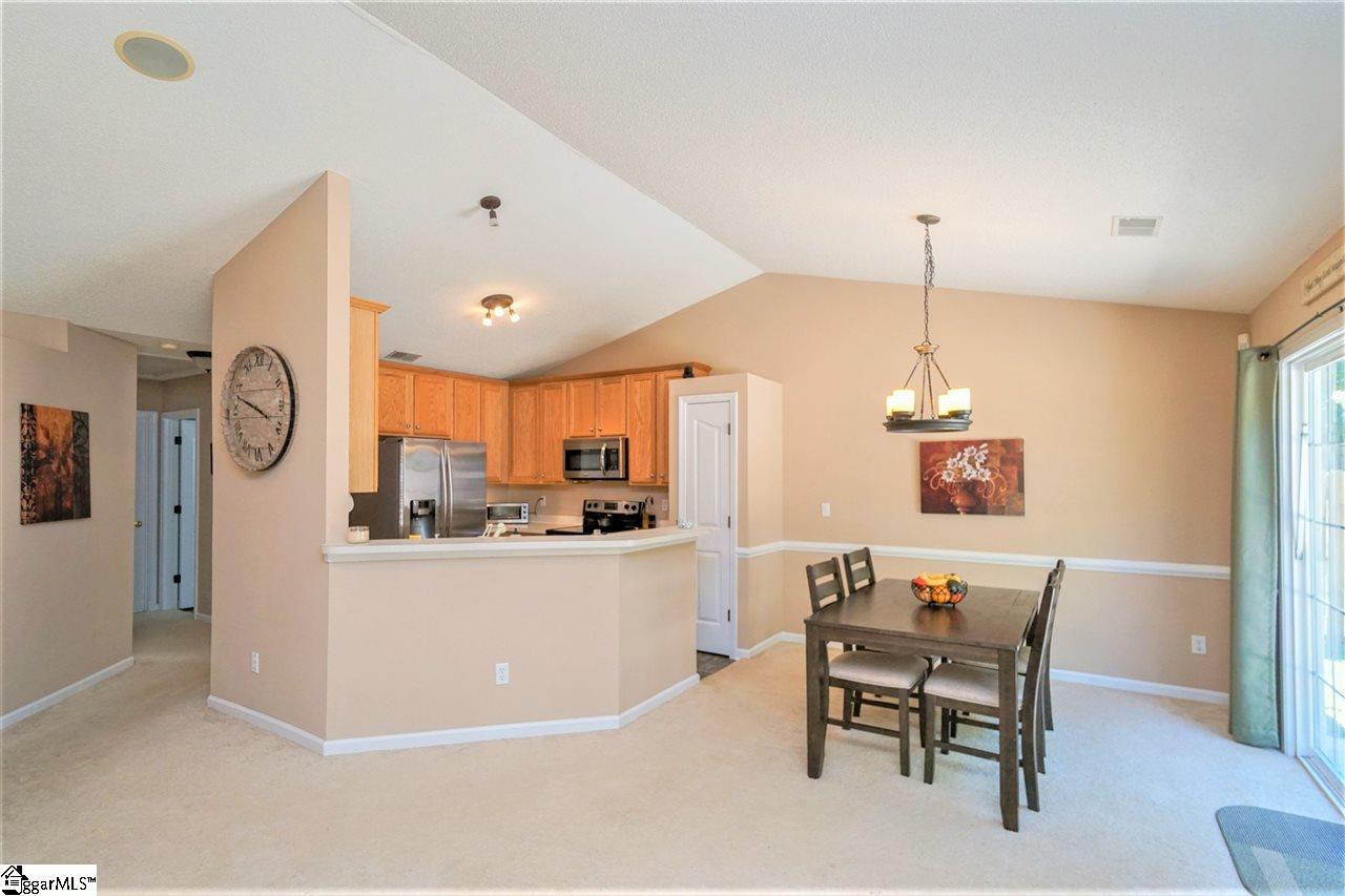 694 Timber Walk Drive Simpsonville, SC 29681 - Photo 7 of 30