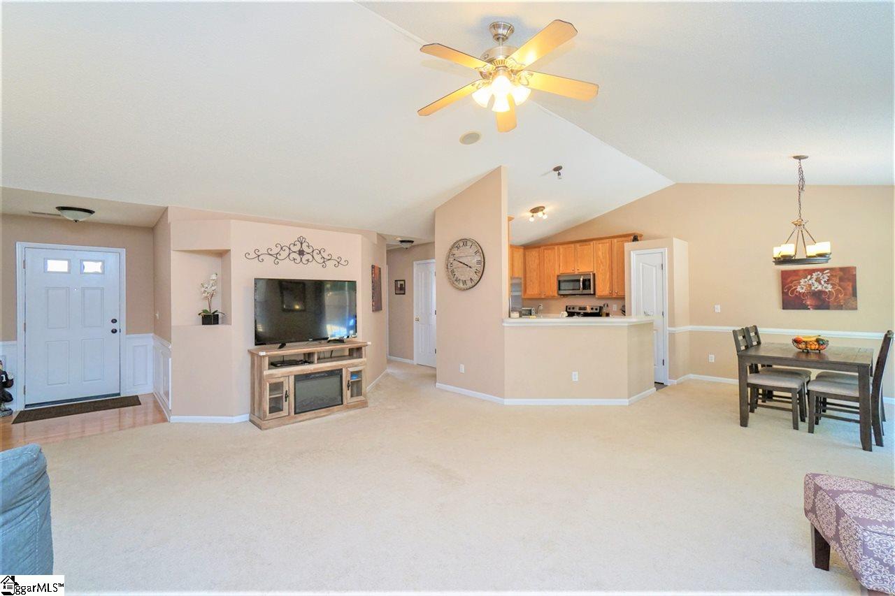 694 Timber Walk Drive Simpsonville, SC 29681 - Photo 10 of 30