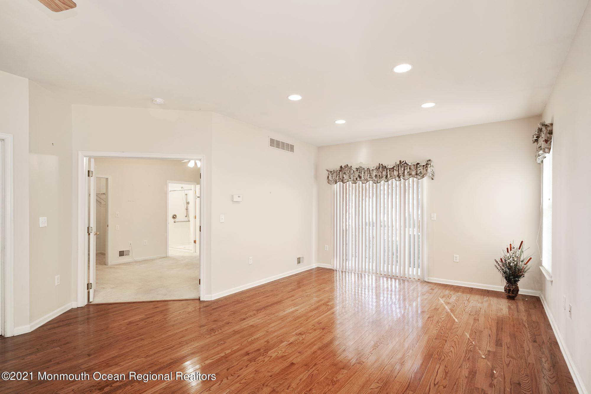81 Byron Road Brick, NJ 08724 - Photo 22 of 51 a view of a livingroom with wooden floor