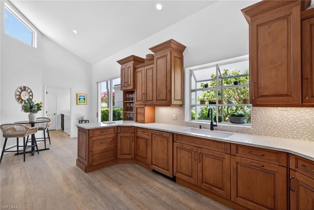 175 Via Napoli Naples, FL 34105 - Photo 15 of 50