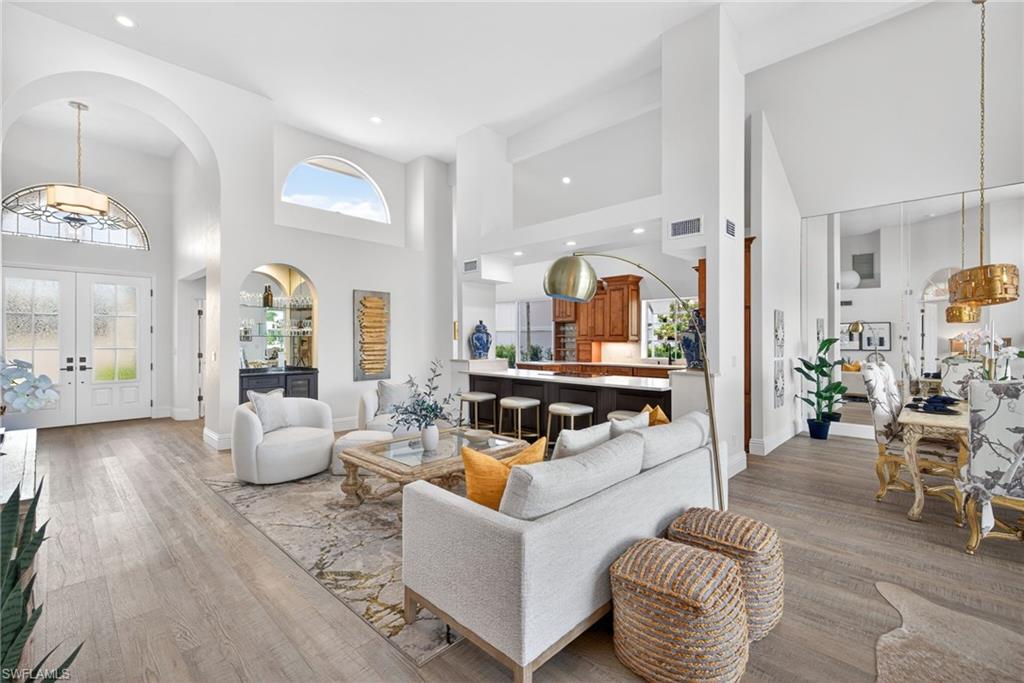 175 Via Napoli Naples, FL 34105 - Photo 7 of 50