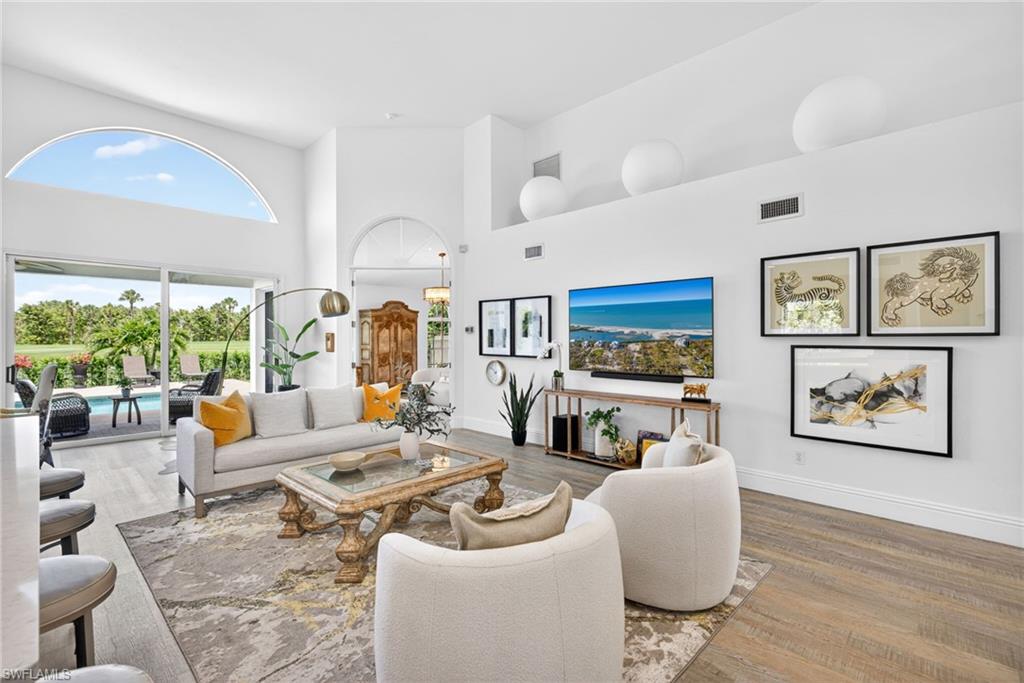 175 Via Napoli Naples, FL 34105 - Photo 8 of 50