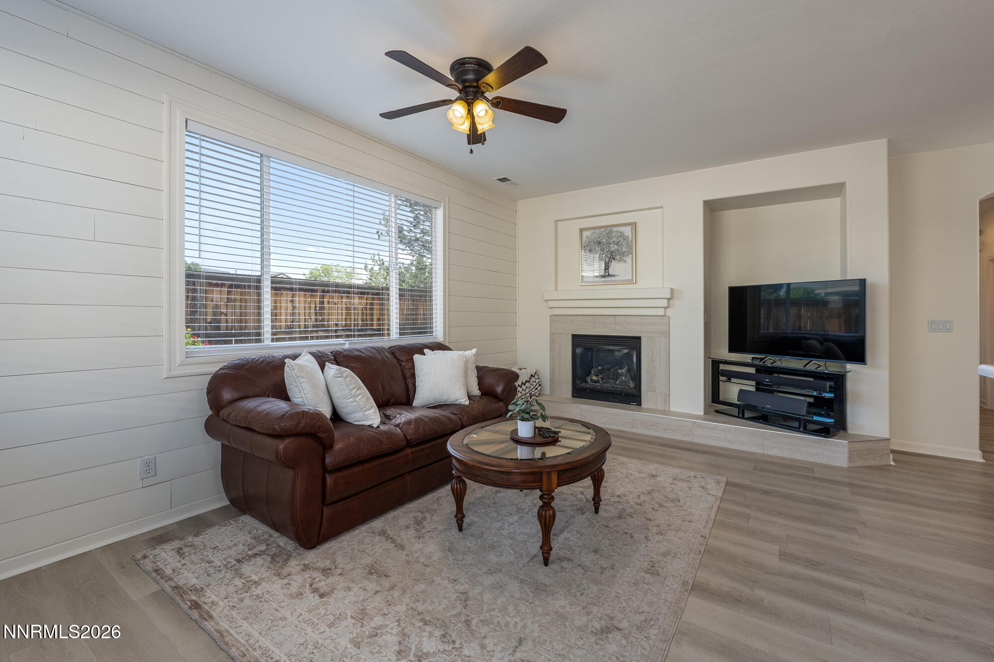 10411 Chadwell Drive Reno, NV 89521 - Photo 11 of 27 10411 chadwell-32