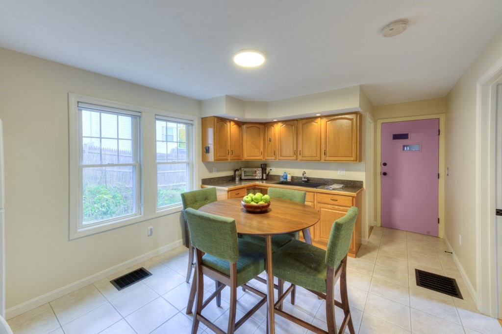 20 Alpine Trail Auburn, MA 01501 - Photo 19 of 40 a dining room with furniture and window