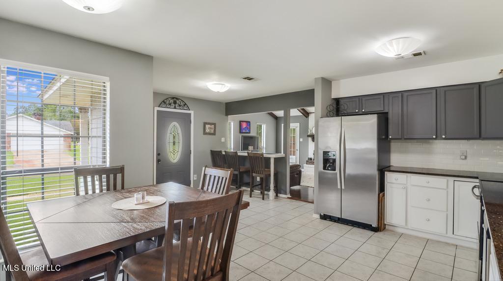 13078 Depew Road Gulfport, MS 39503 - Photo 3 of 16 4765918E-C018-44CB-A08A-3CF3F64BC36D