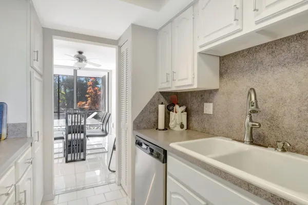 $3,500 | 3705 Bridgewood Drive, Boca Raton, FL 33434