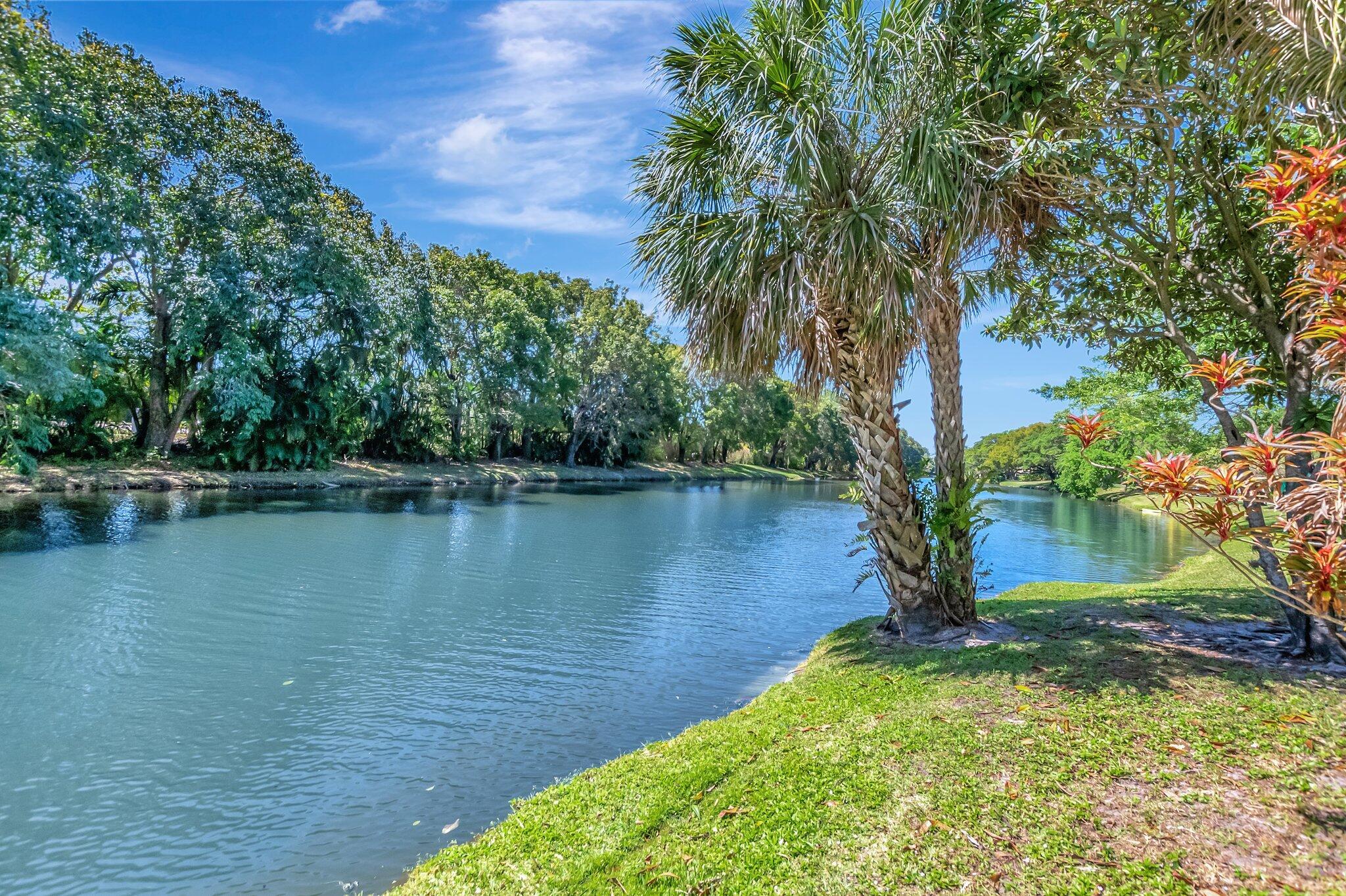 3705 Bridgewood Drive Boca Raton, FL 33434 - Photo 18 of 33 20-web-or-mls-DSC_0756