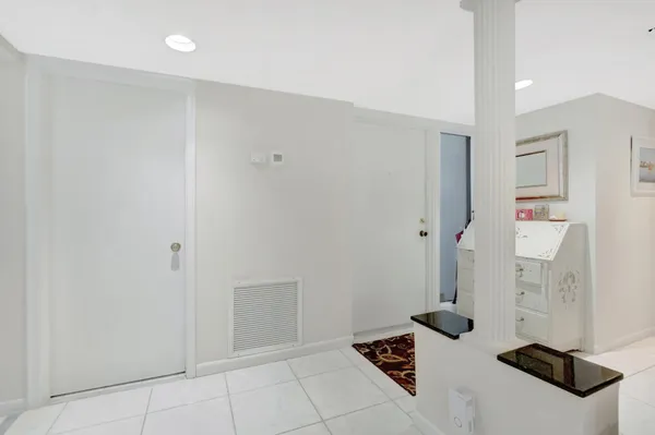 $3,500 | 3705 Bridgewood Drive, Boca Raton, FL 33434