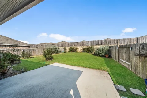 a view of outdoor space yard and entertaining space