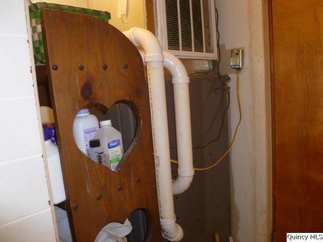 105 West 3rd Avenue La Harpe, IL 61450 - Photo 25 of 36