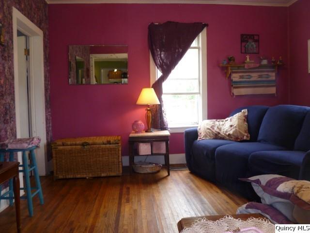 105 West 3rd Avenue La Harpe, IL 61450 - Photo 10 of 36