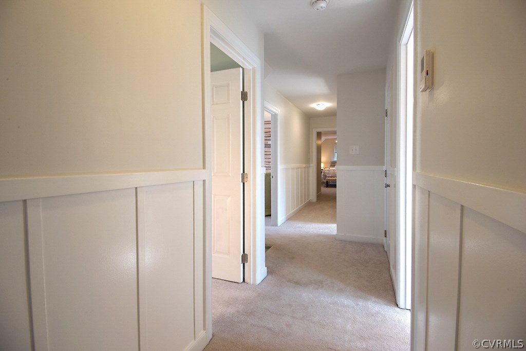 3121 East Brigstock Road Midlothian, VA 23113 - Photo 24 of 39 a view of a hallway with a rooms