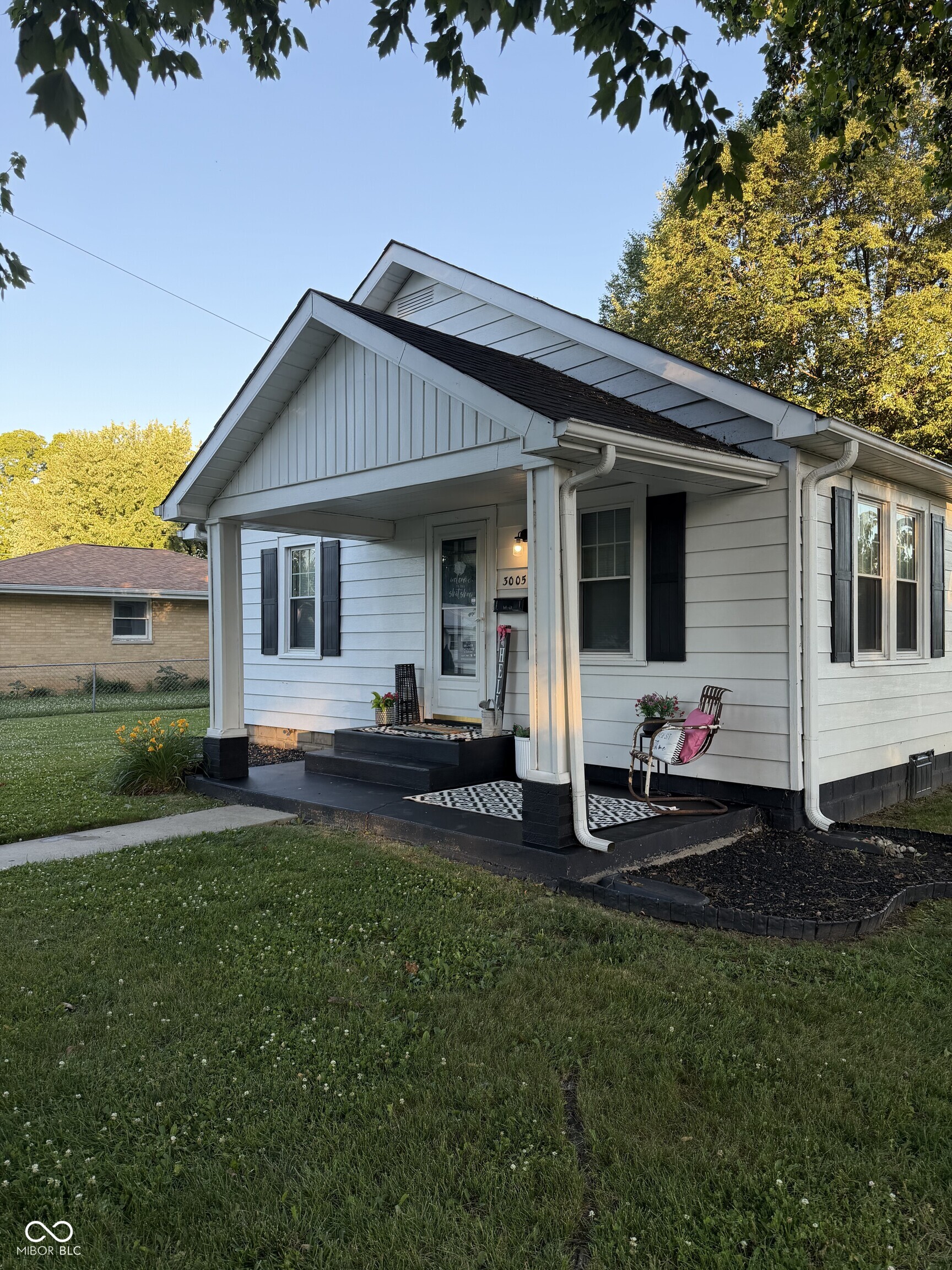 3005 Indiana Avenue Columbus, IN 47201 - Photo 3 of 25