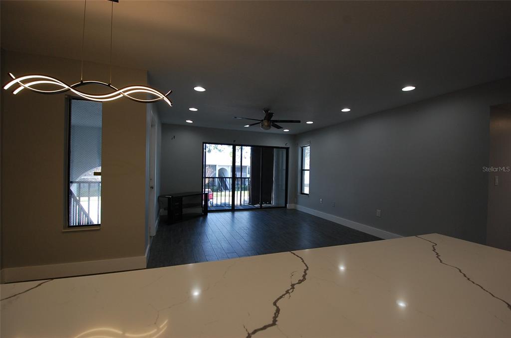 1258 Pine Ridge Circle West, Unit E2 Tarpon Springs, FL 34688 - Photo 10 of 28