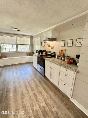 $1,800 | 525 Magnolia Road, Clinton, MS 39056