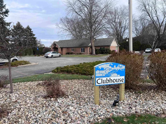 $195,000 | 1666 Edgebrooke Court, Goshen, IN 46528