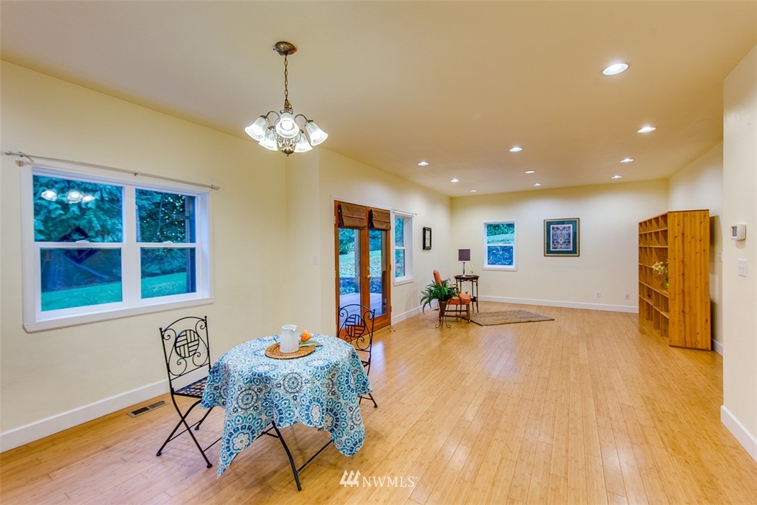 26153 Miller Bay Road Northeast Kingston, WA 98346 - Photo 14 of 25 Gallery Image 14