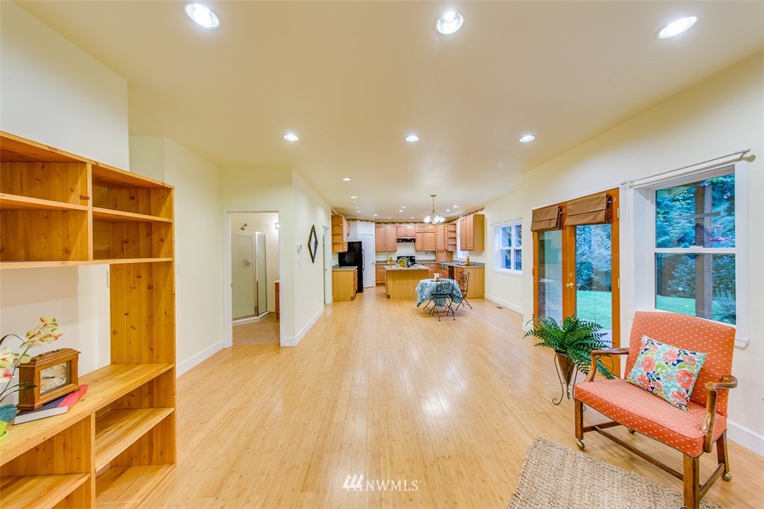 26153 Miller Bay Road Northeast Kingston, WA 98346 - Photo 16 of 25 Gallery Image 16