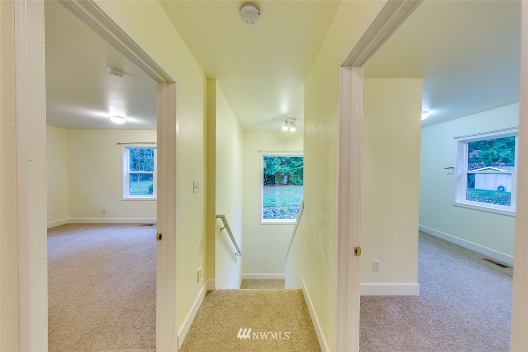 26153 Miller Bay Road Northeast Kingston, WA 98346 - Photo 17 of 25 Gallery Image 17