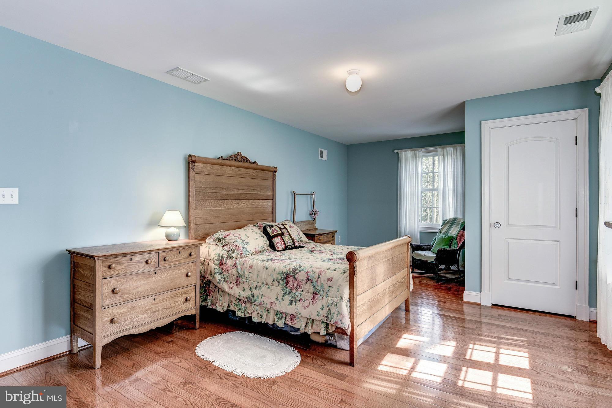 14511 Carrolton Road Rockville, MD 20853 - Photo 19 of 30 3rd Bedroom