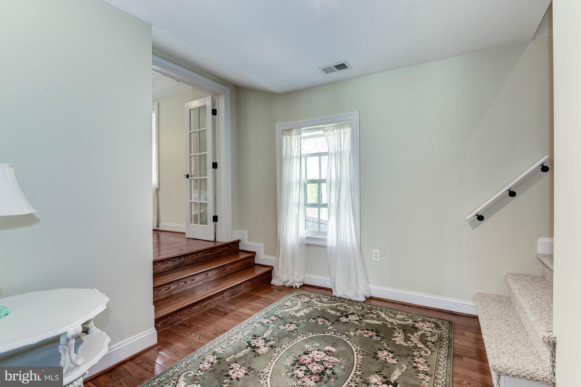 14511 Carrolton Road Rockville, MD 20853 - Photo 21 of 30 Hallway to MBR and Upper Level