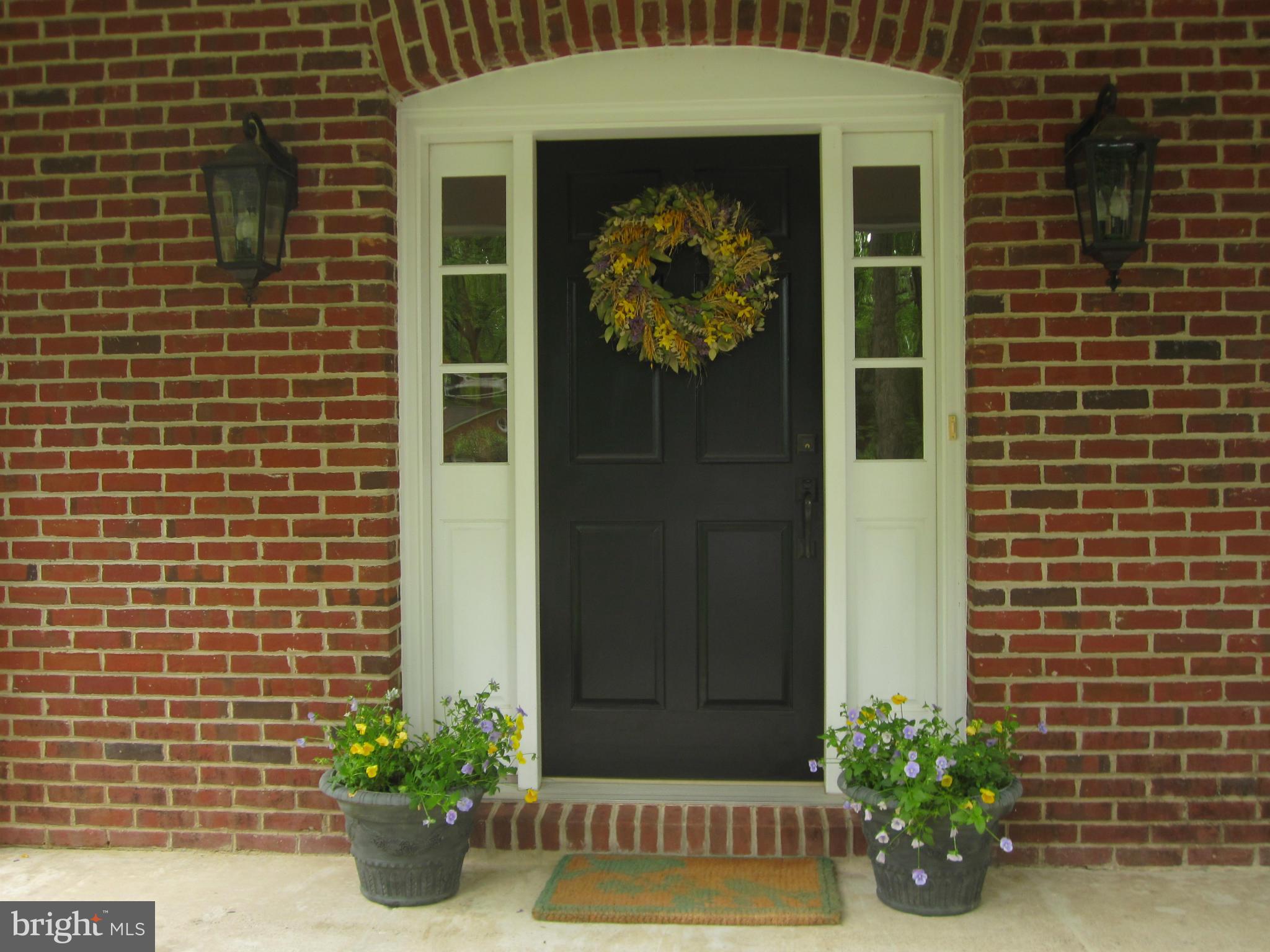 14511 Carrolton Road Rockville, MD 20853 - Photo 6 of 30 Front door