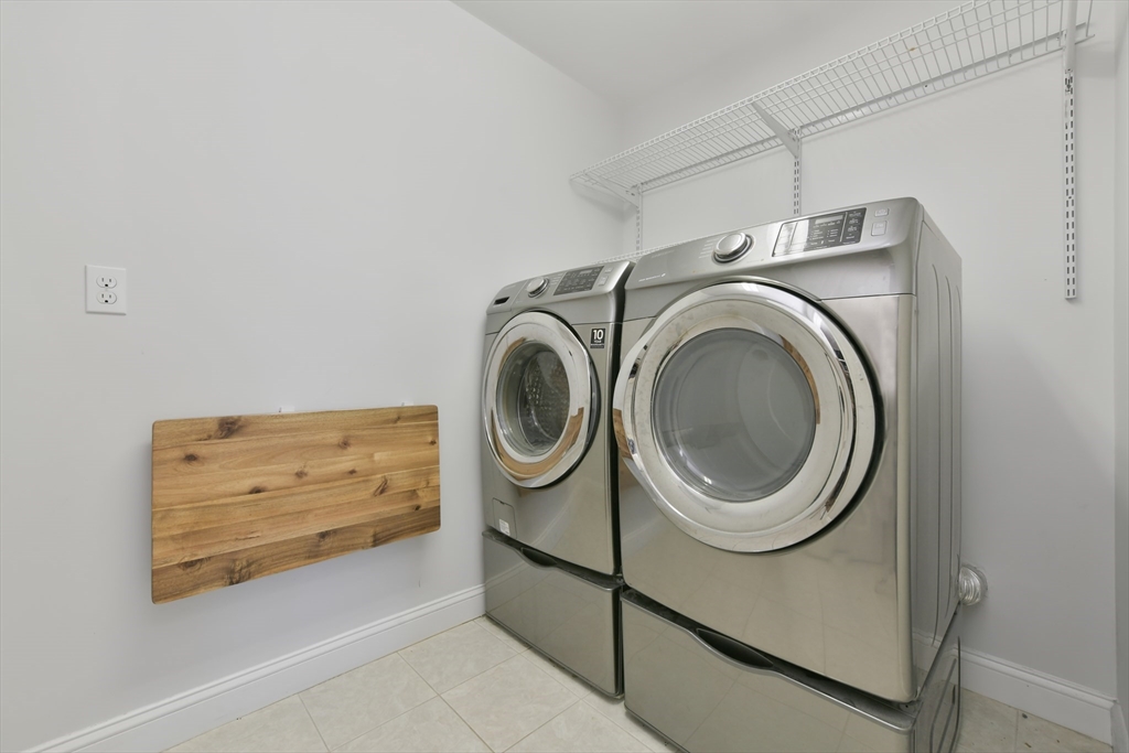 26 Crescent Road, Unit 1 Needham, MA 02494 - Photo 25 of 38