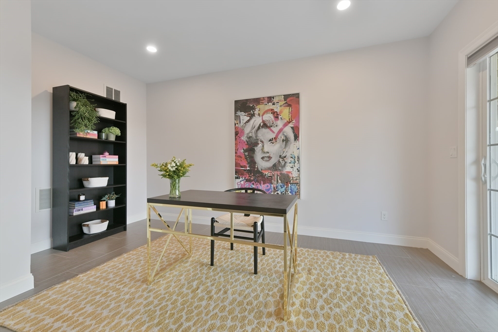 26 Crescent Road, Unit 1 Needham, MA 02494 - Photo 29 of 38