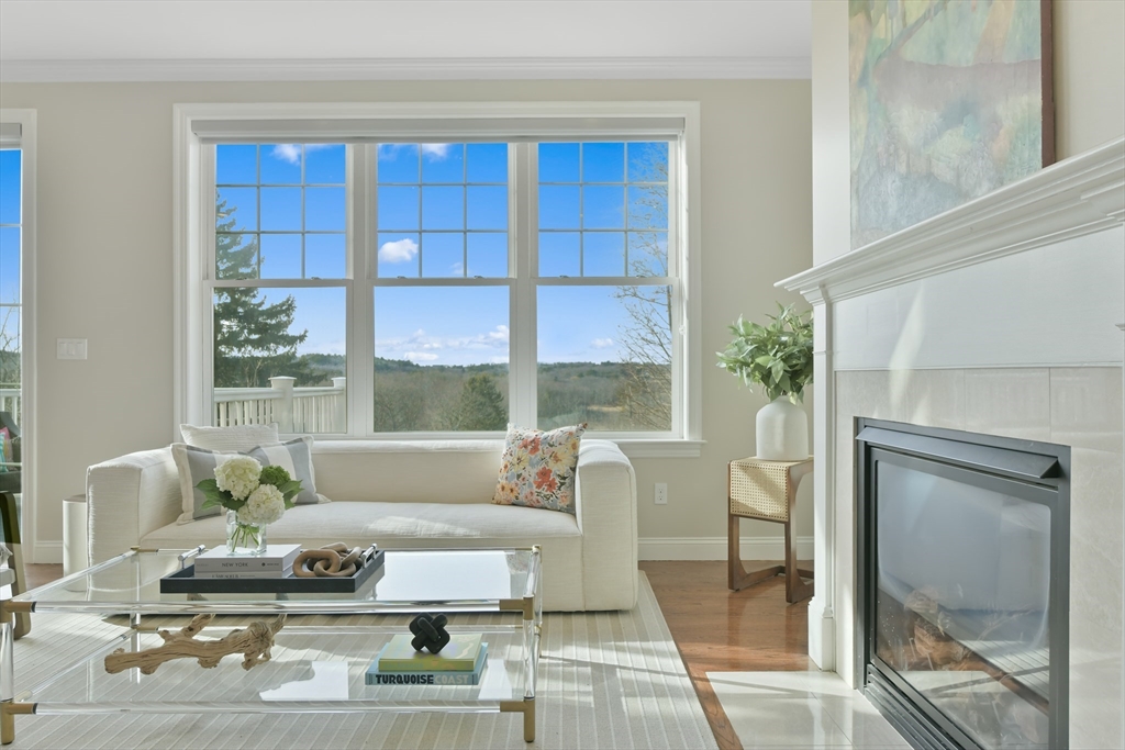 26 Crescent Road, Unit 1 Needham, MA 02494 - Photo 3 of 38