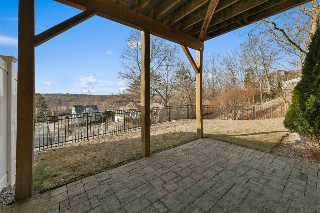 26 Crescent Road, Unit 1 Needham, MA 02494 - Photo 34 of 38