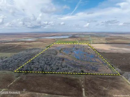 $200,000 | 3 Couvillion Road, Abbeville, LA 70510