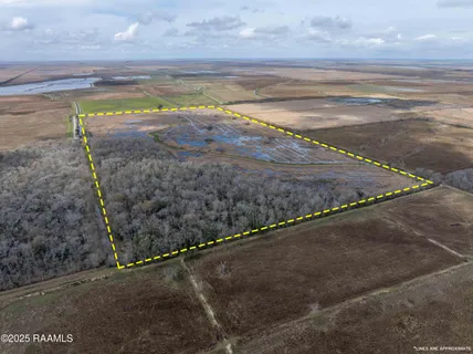 $200,000 | 3 Couvillion Road, Abbeville, LA 70510