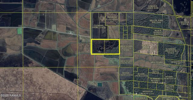 $200,000 | 3 Couvillion Road, Abbeville, LA 70510