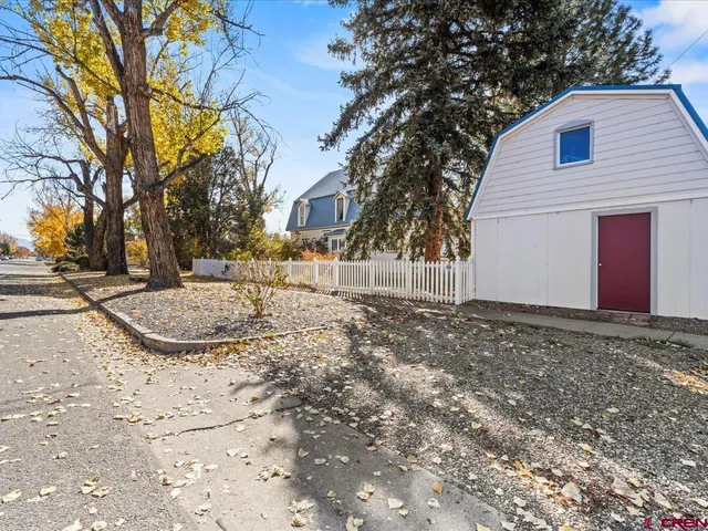 $549,000 | 741 South 1st Street, Montrose, CO 81401