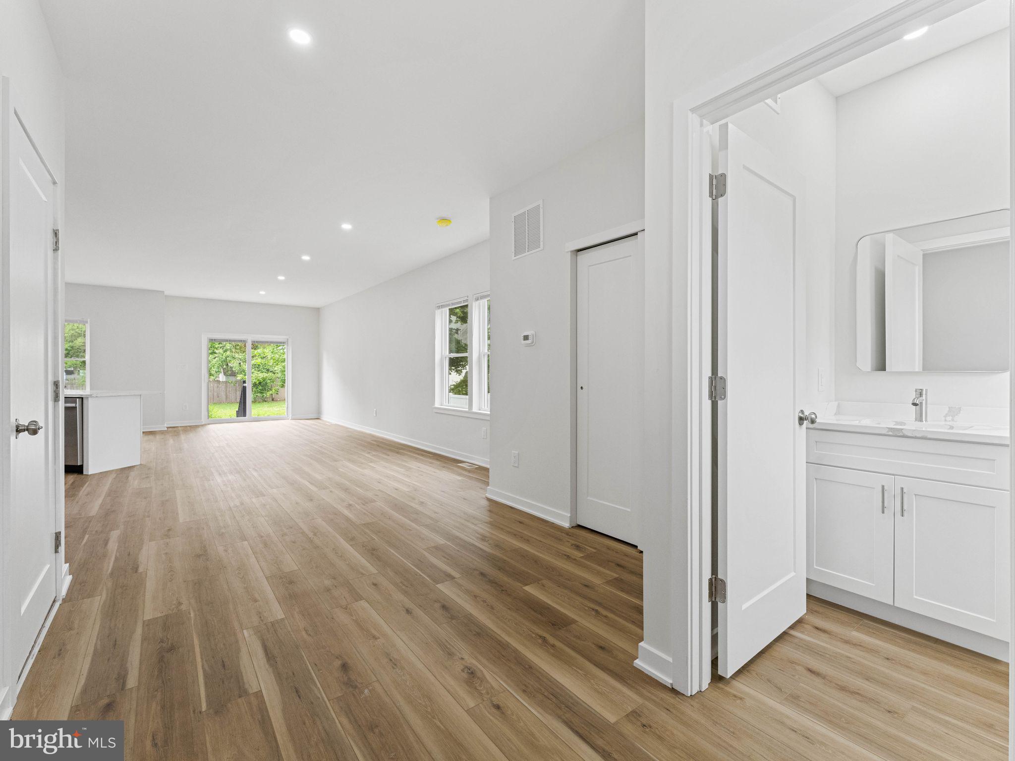 423 Almonesson Road Blackwood, NJ 08012 - Photo 8 of 40 Bright, airy space with modern charm.