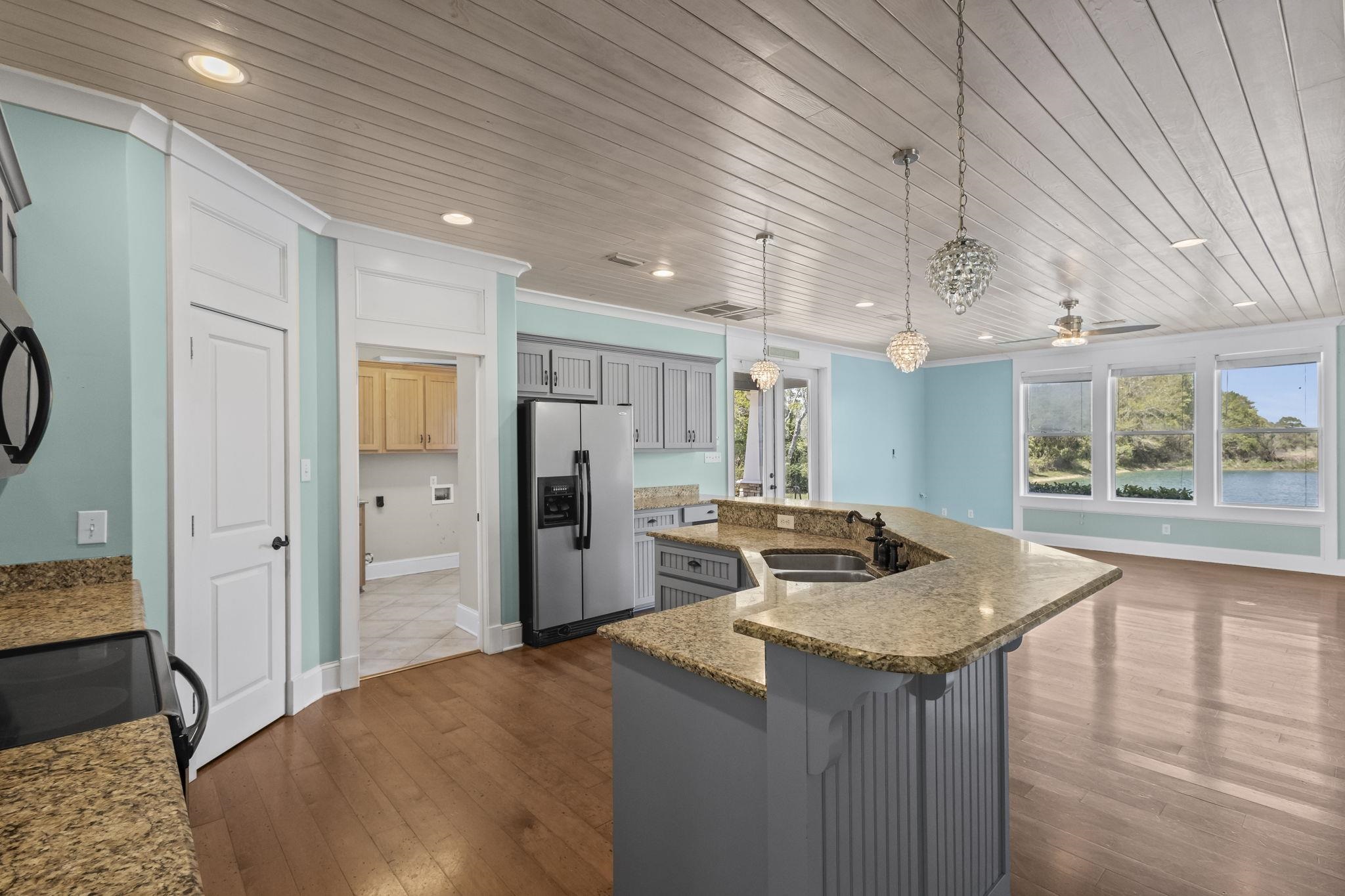 7059 Rocky Rd Loop Gulf Shores, AL 36542 - Photo 15 of 46 Kitchen