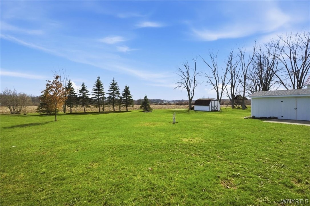 4256 Upper Mountain Road Cambria, NY 14132 - Photo 27 of 39