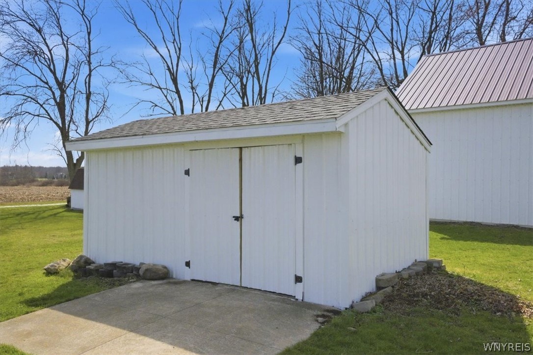 4256 Upper Mountain Road Cambria, NY 14132 - Photo 28 of 39