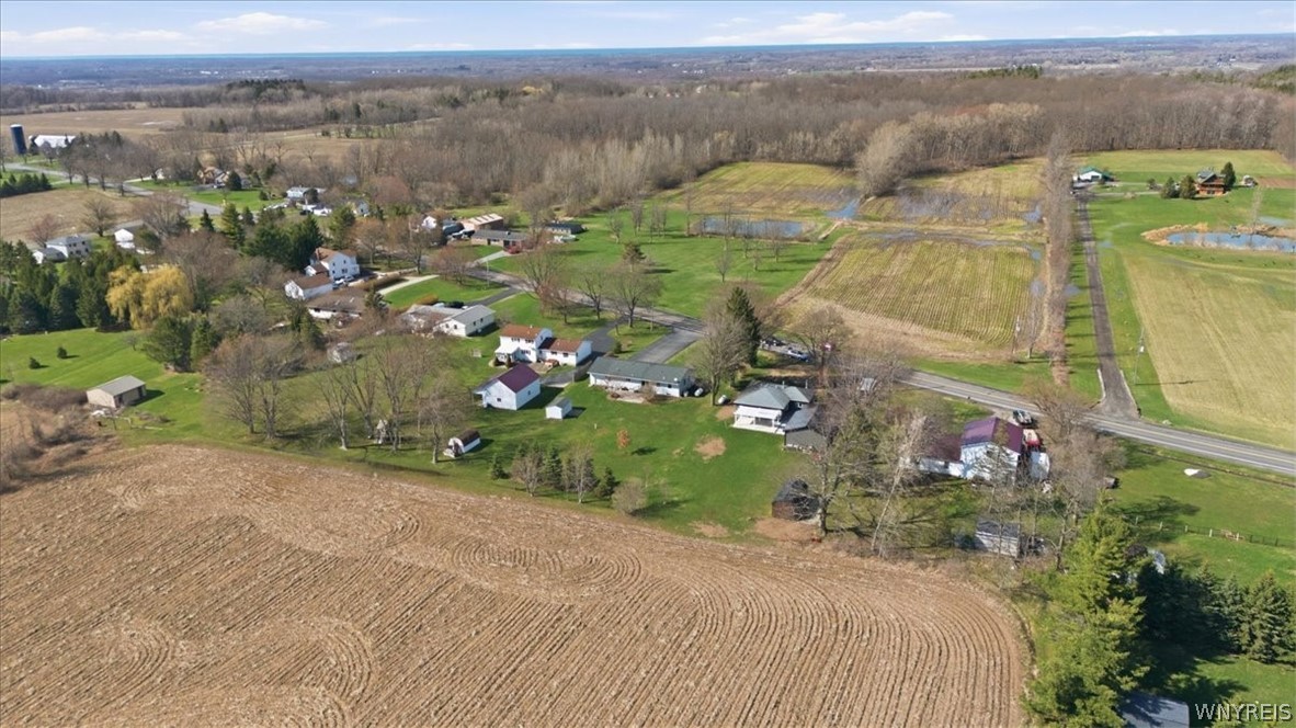 4256 Upper Mountain Road Cambria, NY 14132 - Photo 32 of 39