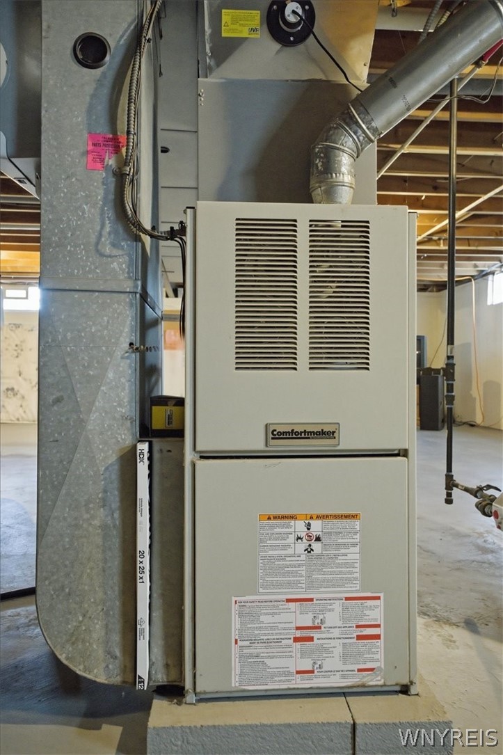 4256 Upper Mountain Road Cambria, NY 14132 - Photo 38 of 39