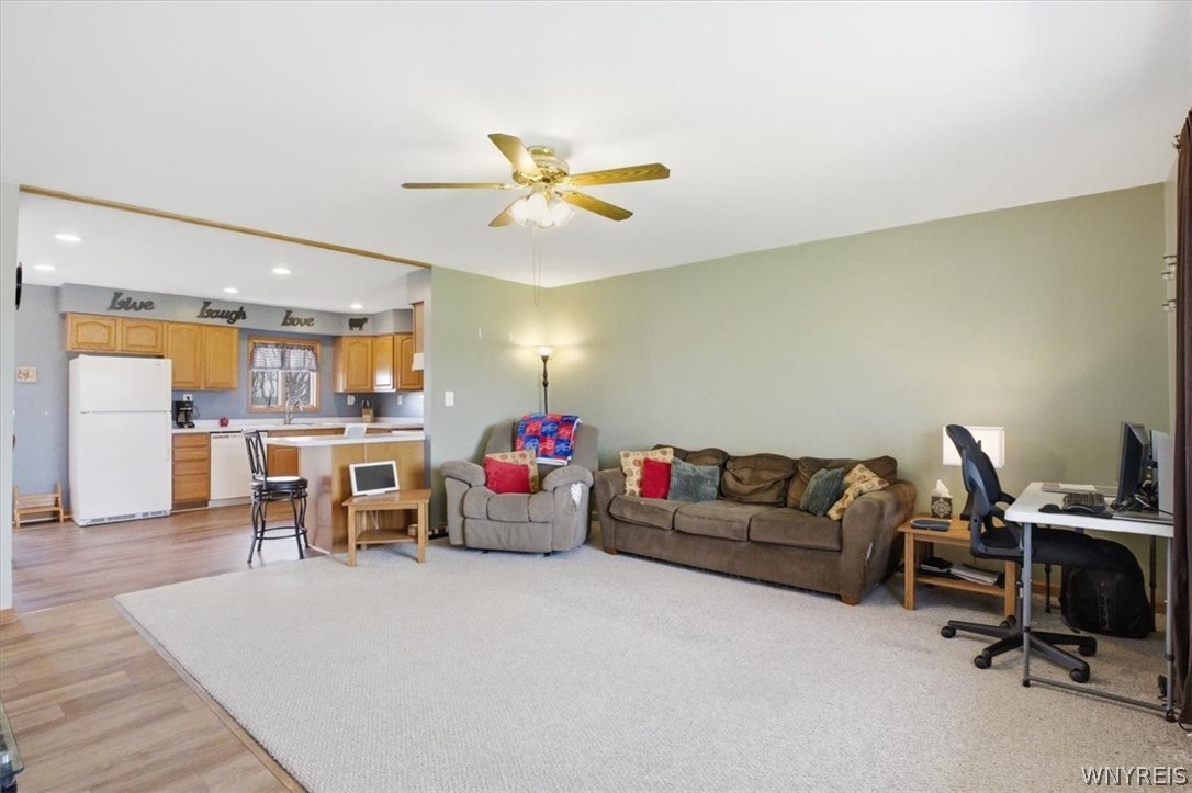 4256 Upper Mountain Road Cambria, NY 14132 - Photo 5 of 39