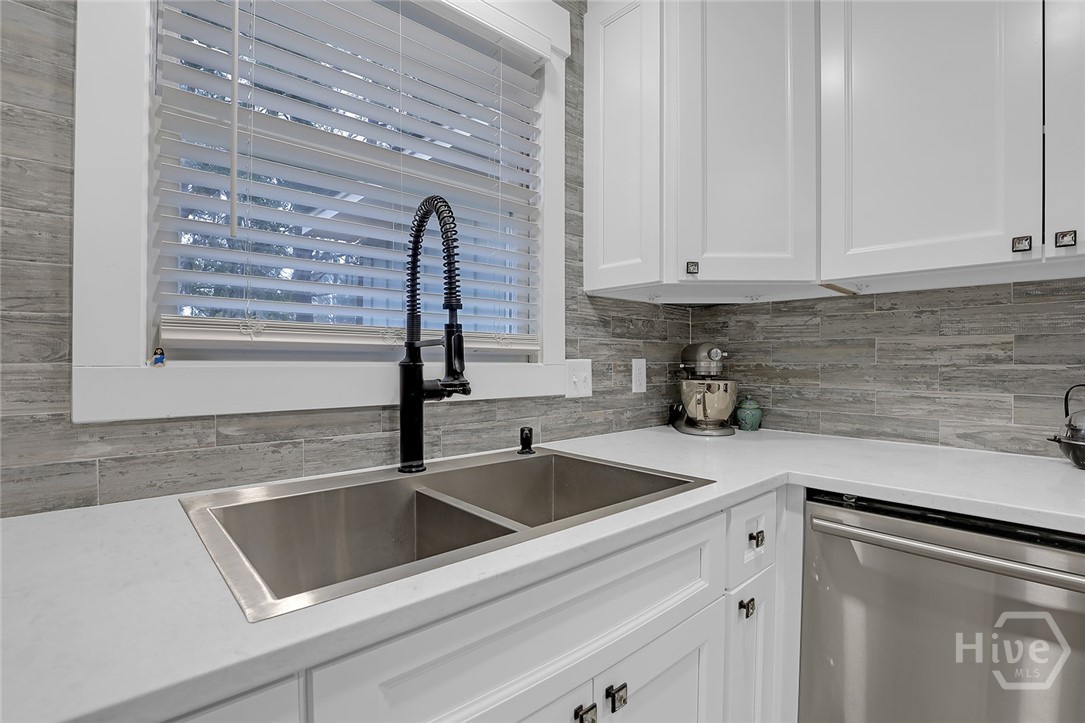 206 Hillary Road Savannah, GA 31410 - Photo 24 of 41