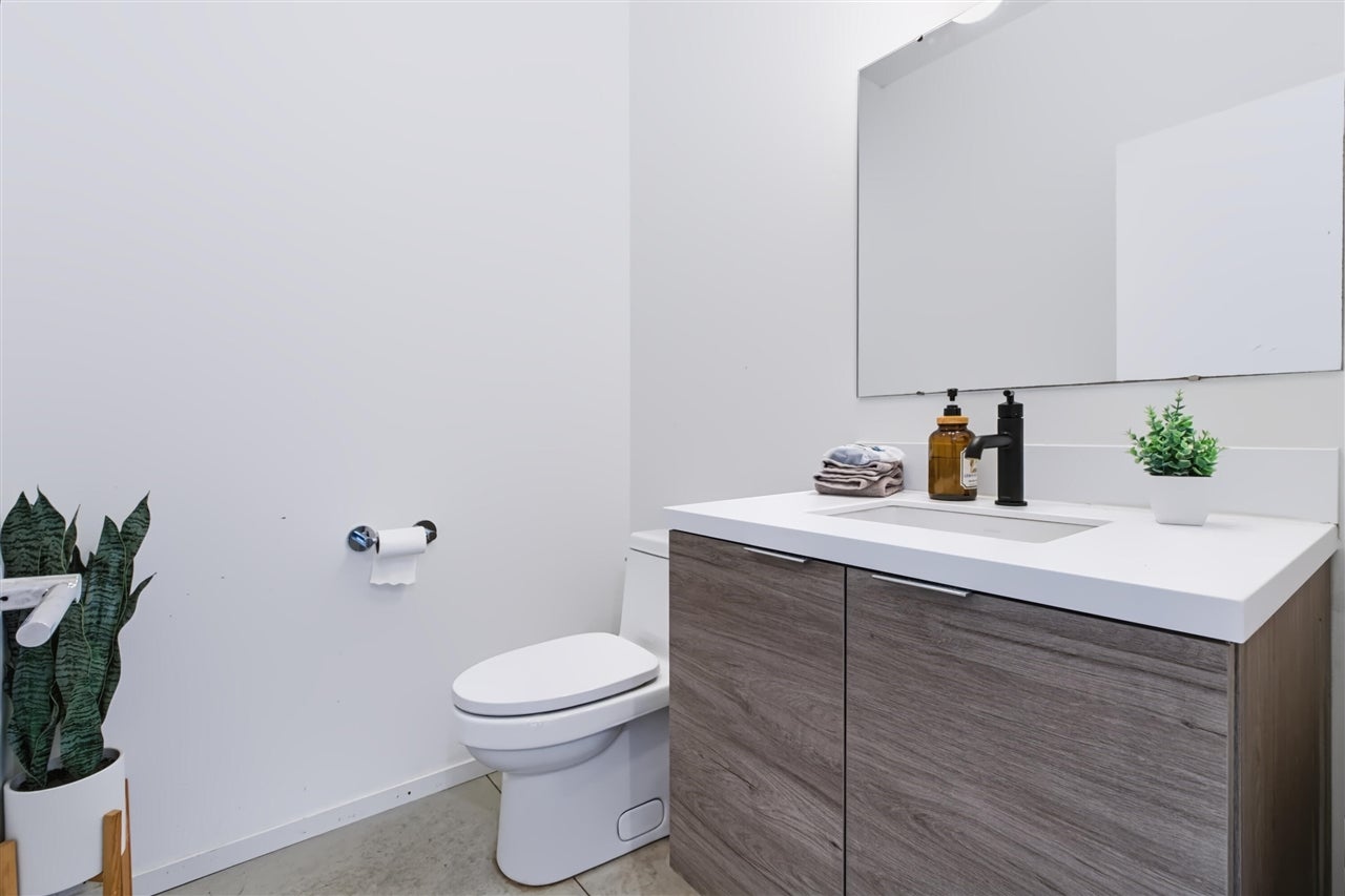 15461 Lakeshore Road Lakeside, MI 49116 - Photo 42 of 52 Gallery Image 42