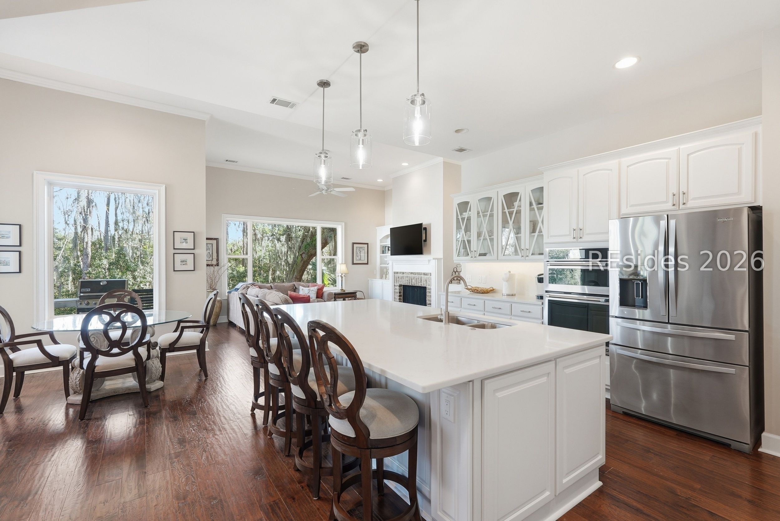 11 Hunting Court Bluffton, SC 29910 - Photo 16 of 56 Updated Kitchen