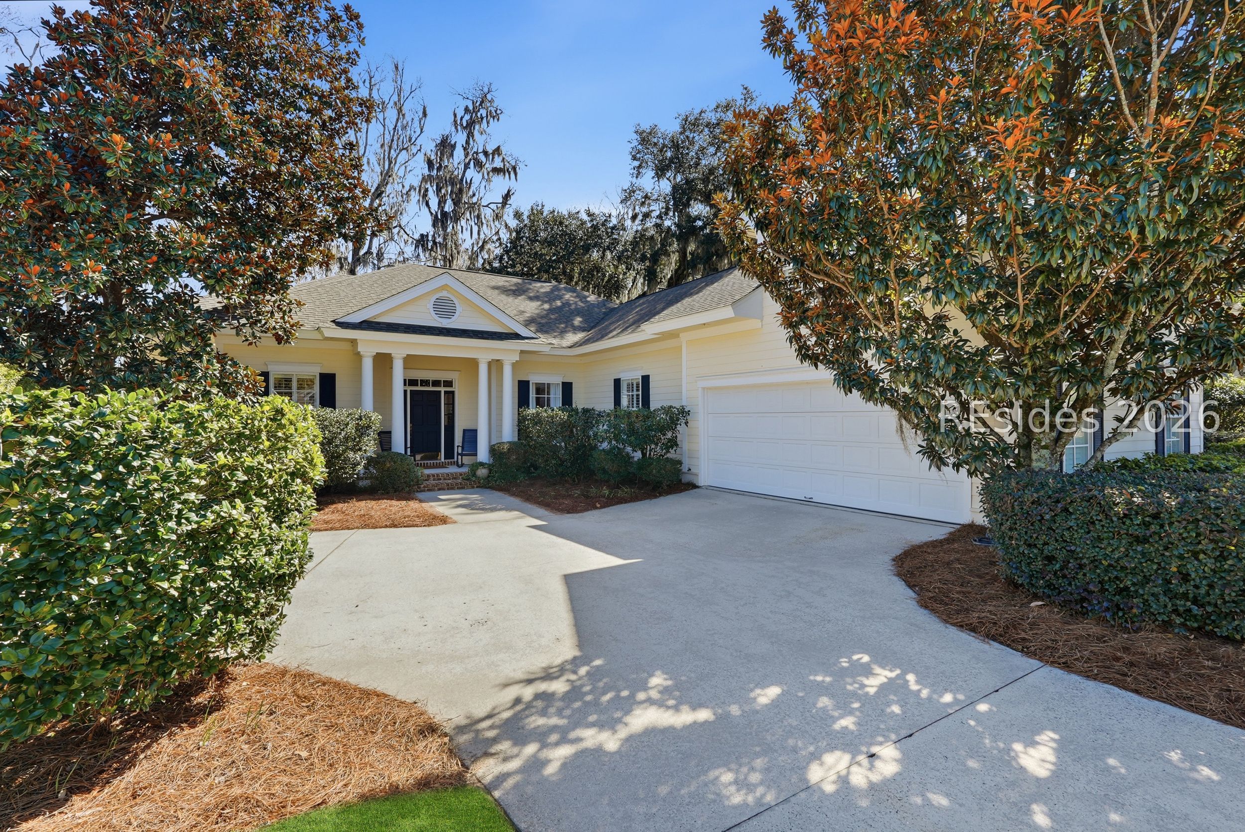 11 Hunting Court Bluffton, SC 29910 - Photo 3 of 56 Front of home