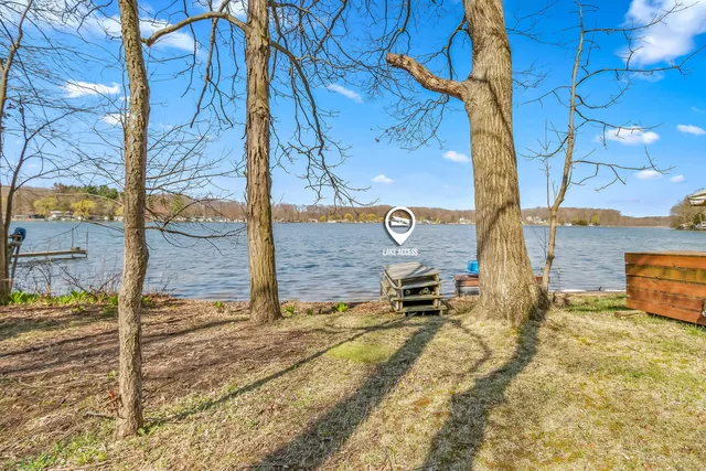 $645,900 | 3553 Alpine Court, Hillsdale, MI 49242