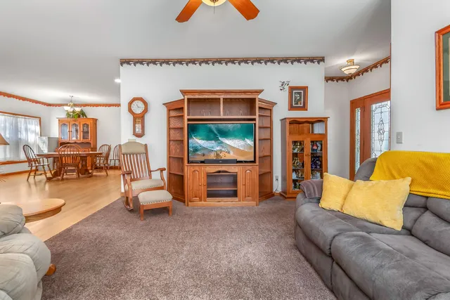 $645,900 | 3553 Alpine Court, Hillsdale, MI 49242