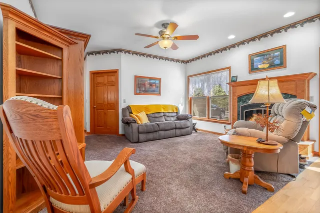 $645,900 | 3553 Alpine Court, Hillsdale, MI 49242