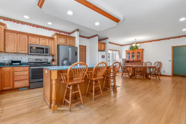 $645,900 | 3553 Alpine Court, Hillsdale, MI 49242