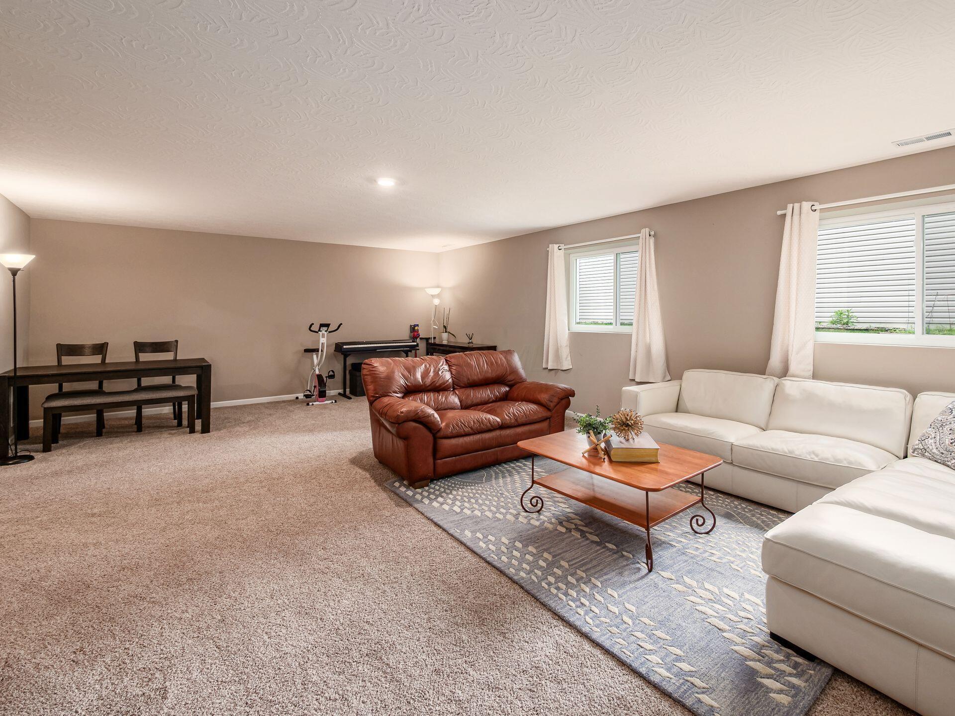 404 Colony Ridge Drive Delaware, OH 43015 - Photo 33 of 47 Down 1 - Family Room